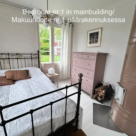 Villa Vaeaeksyn Mummola
